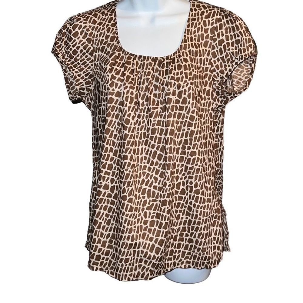 Willi Smith Women Pull Over Shirt Blouse Asymmetrical Cheetah Pattern Brown Medi